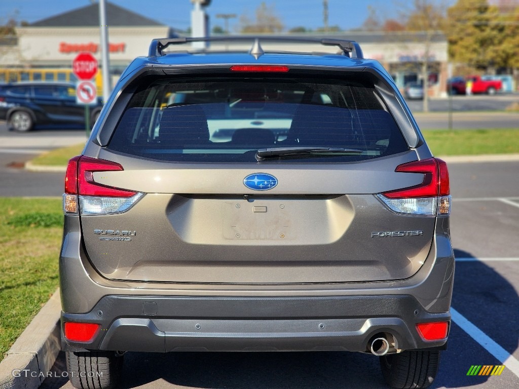 2021 Forester 2.5i Limited - Sepia Bronze Metallic / Black photo #10