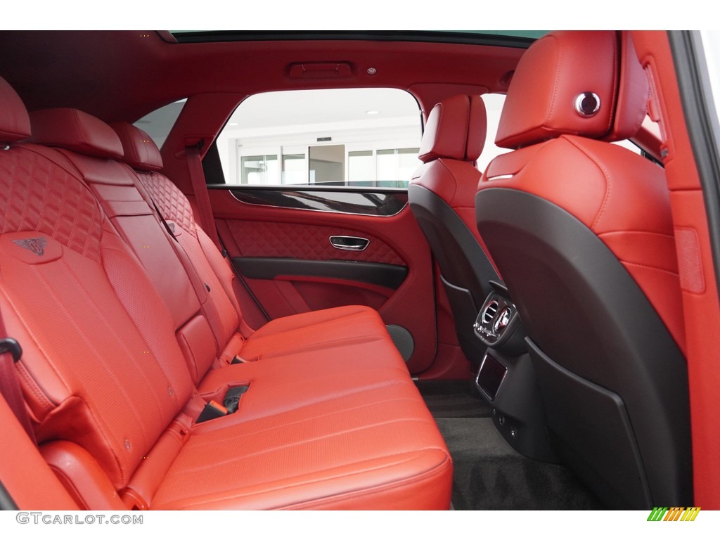 Hotspur Interior 2021 Bentley Bentayga V8 Photo #145194481