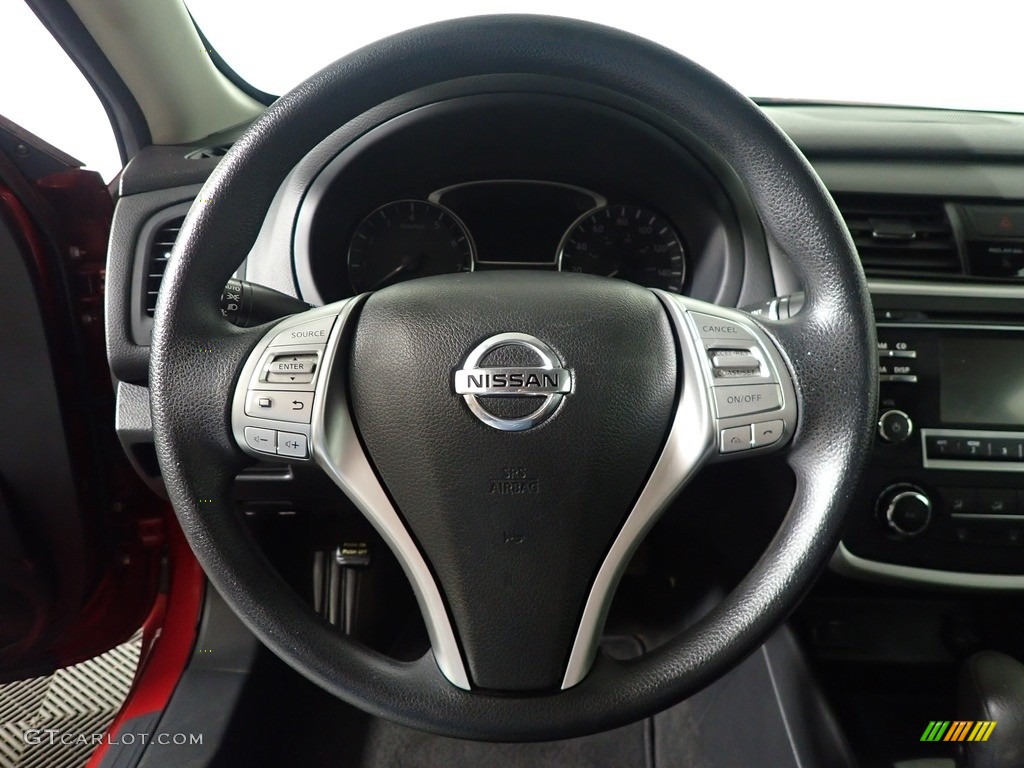 2016 Altima 2.5 S - Cayenne Red / Charcoal photo #21