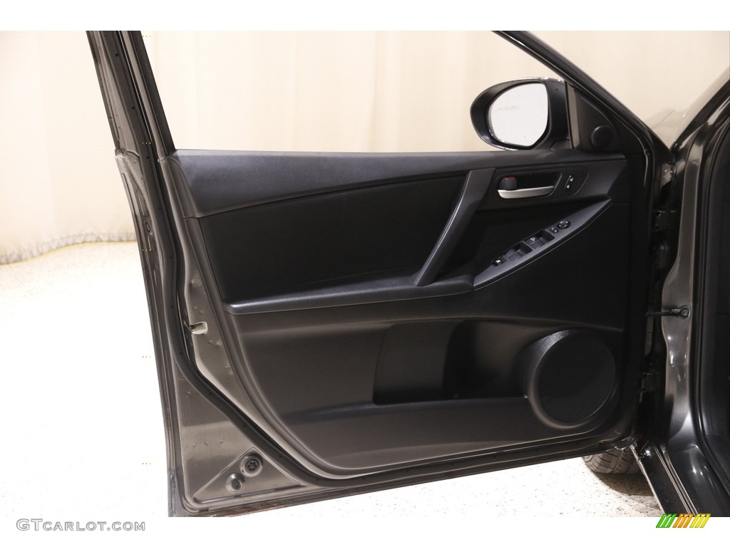 2010 MAZDA3 i Touring 4 Door - Graphite Mica / Black photo #4