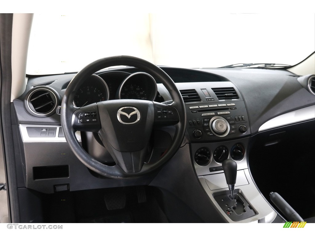 2010 MAZDA3 i Touring 4 Door - Graphite Mica / Black photo #6