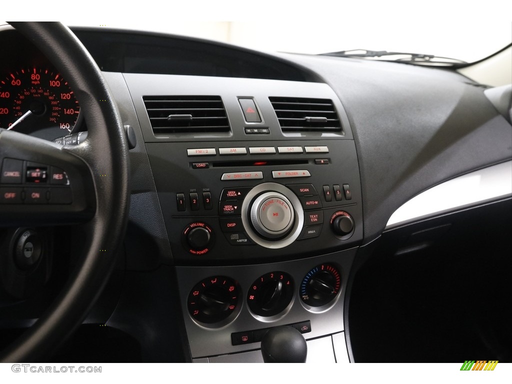 2010 MAZDA3 i Touring 4 Door - Graphite Mica / Black photo #9