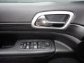Sting-Gray - Grand Cherokee Laredo X 4x4 Photo No. 14