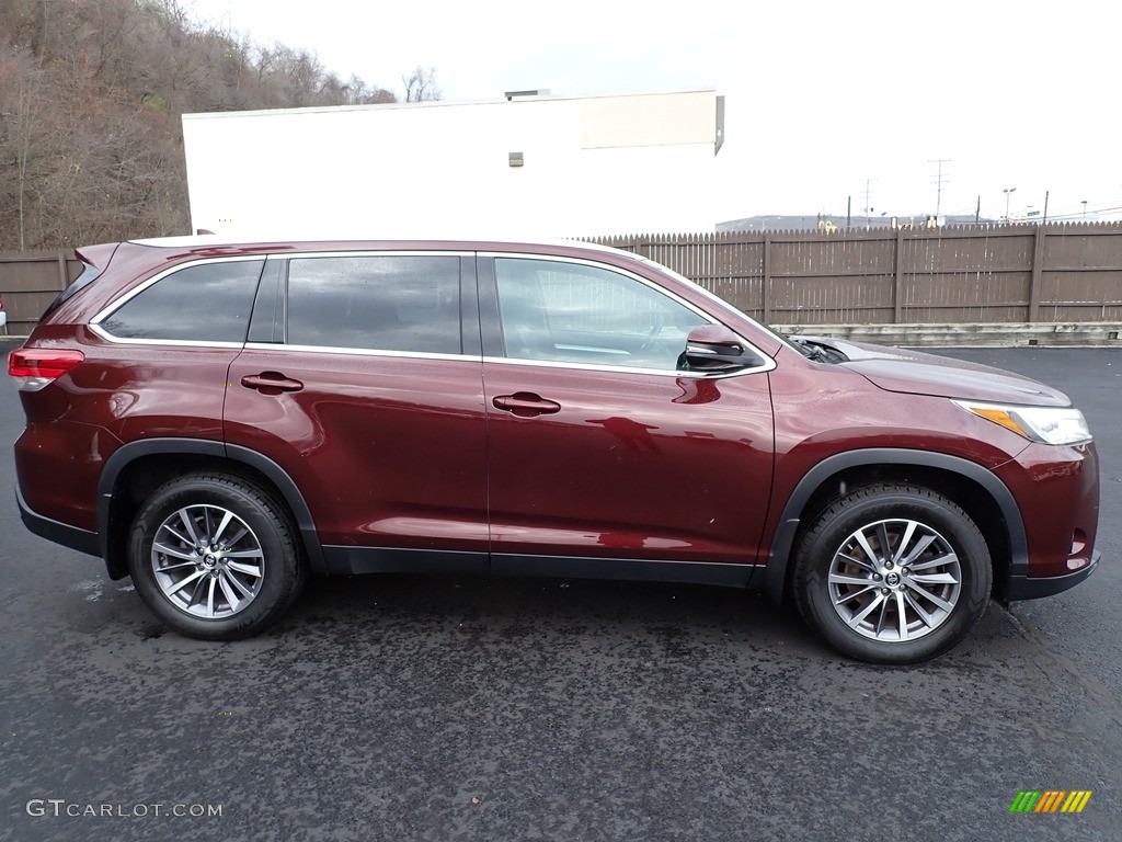 2019 Highlander XLE AWD - Salsa Red Pearl / Black photo #7