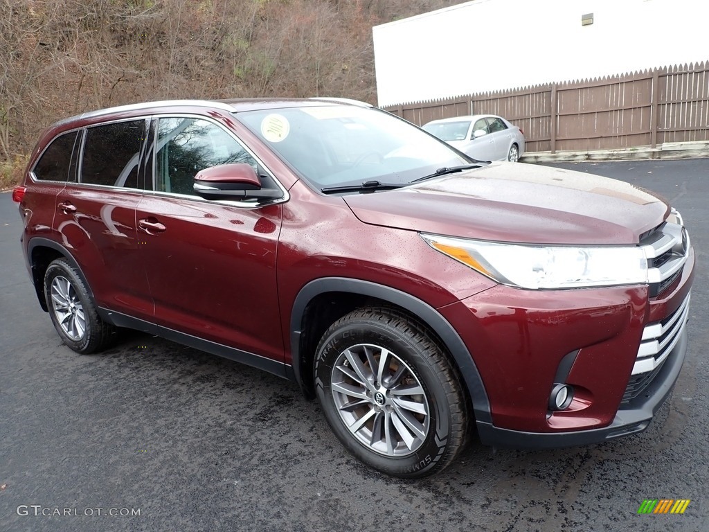 2019 Highlander XLE AWD - Salsa Red Pearl / Black photo #8