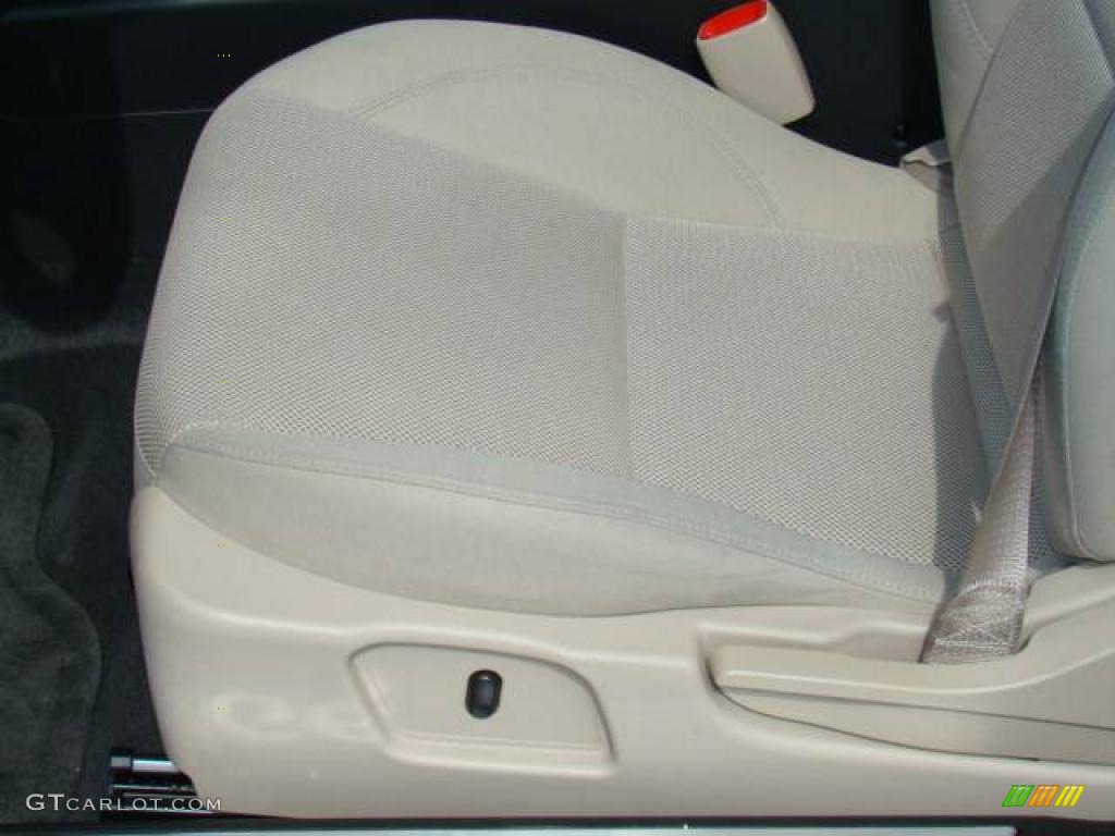 2007 G6 GT Convertible - Ivory White / Light Taupe photo #11