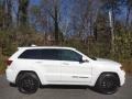 Bright White - Grand Cherokee Laredo 4x4 Photo No. 7