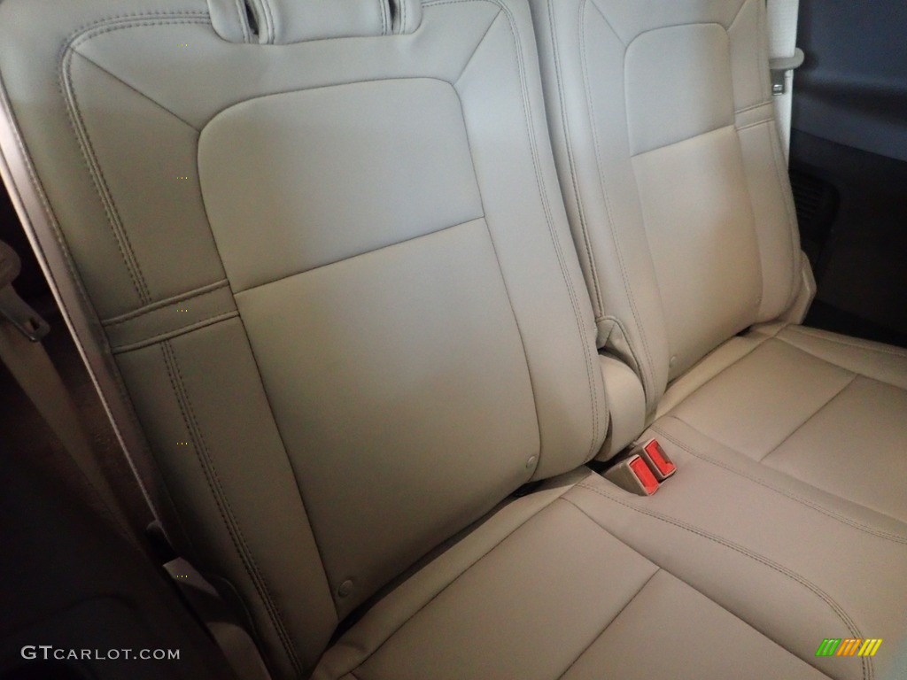 2022 Lincoln Aviator Reserve AWD Rear Seat Photo #145200860