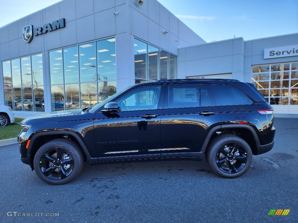 Diamond Black Crystal Pearl 2023 Jeep Grand Cherokee Limited 4x4 Exterior Photo #145201055