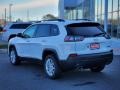 Bright White - Cherokee Latitude Lux Photo No. 4