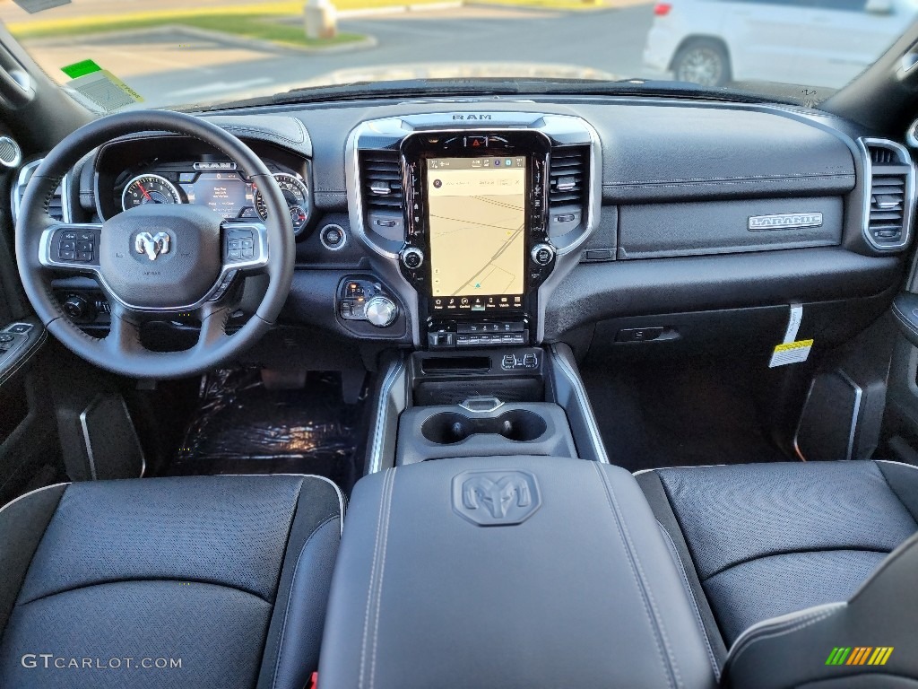 Black Interior 2022 Ram 2500 Laramie Crew Cab 4x4 Photo #145202033