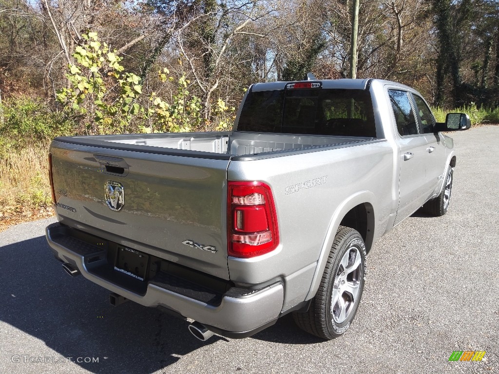 2022 1500 Laramie Crew Cab 4x4 - Billet Silver Metallic / Black photo #6