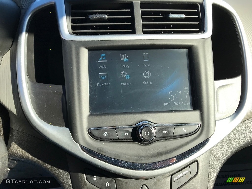 2017 Sonic LT Hatchback - Summit White / Jet Black/Dark Titanium photo #16