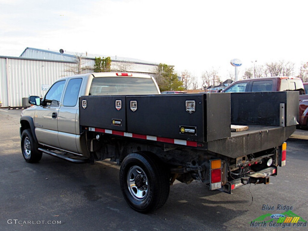 2006 Sierra 2500HD SL Extended Cab 4x4 Utility - Sand Beige Metallic / Neutral photo #3