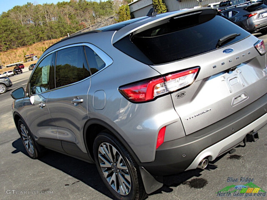 2022 Escape Titanium 4WD - Iconic Silver / Sandstone photo #28