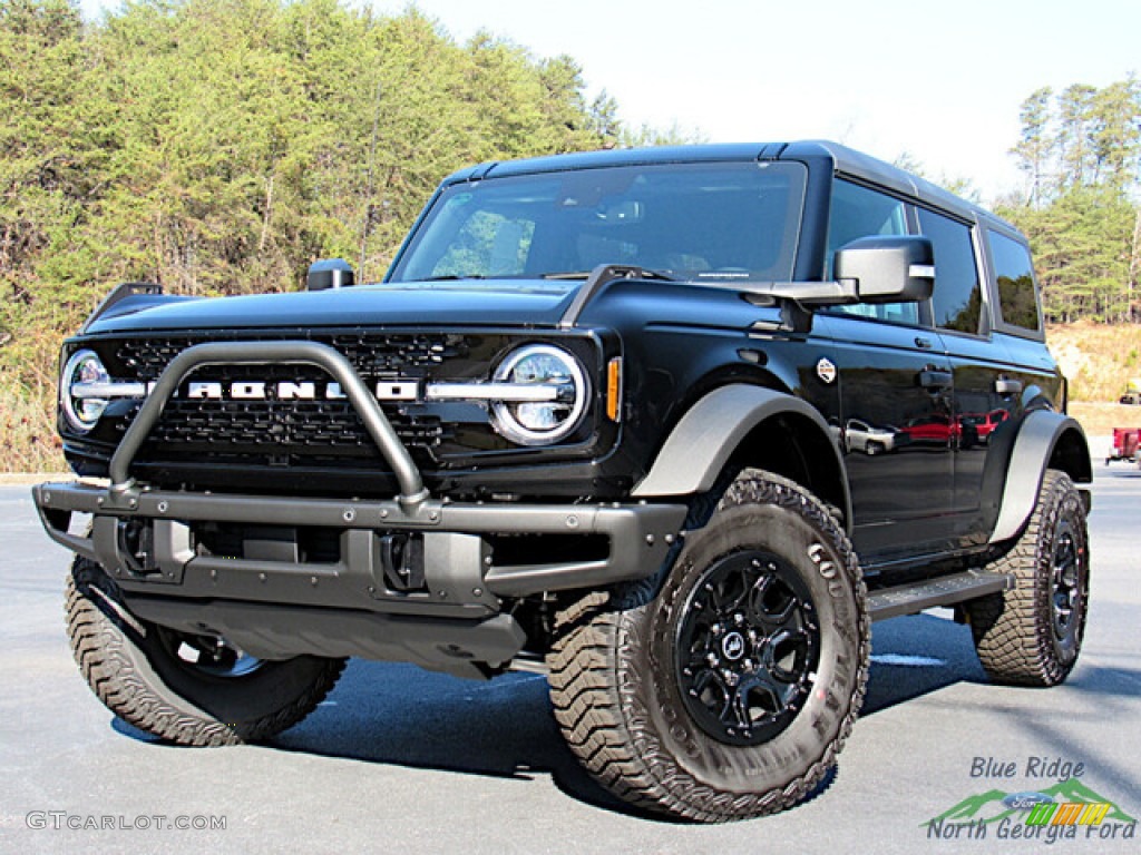 2022 Bronco Wildtrak 4x4 4-Door - Shadow Black / Medium Sandstone photo #1