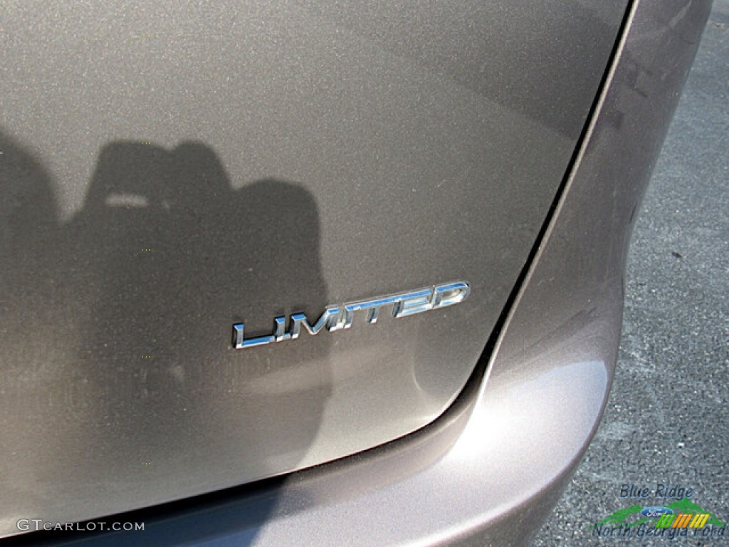 2018 Pacifica Limited - Molten Silver / Black/Deep Mocha photo #31