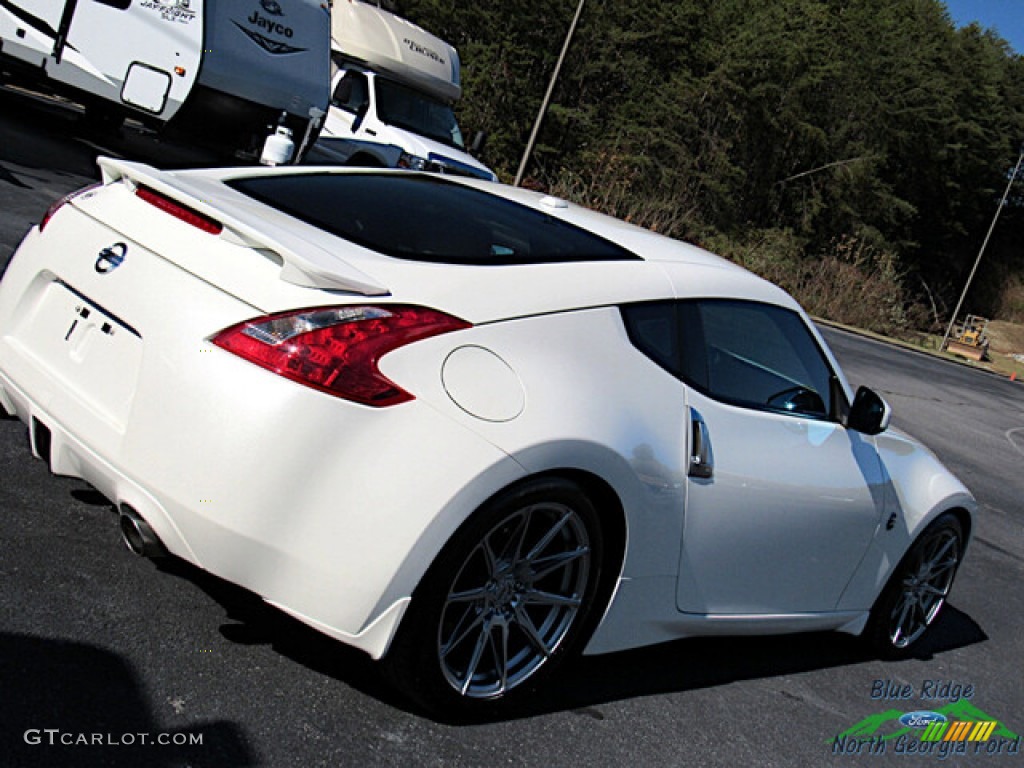 2012 370Z Touring Coupe - Pearl White / Gray photo #18