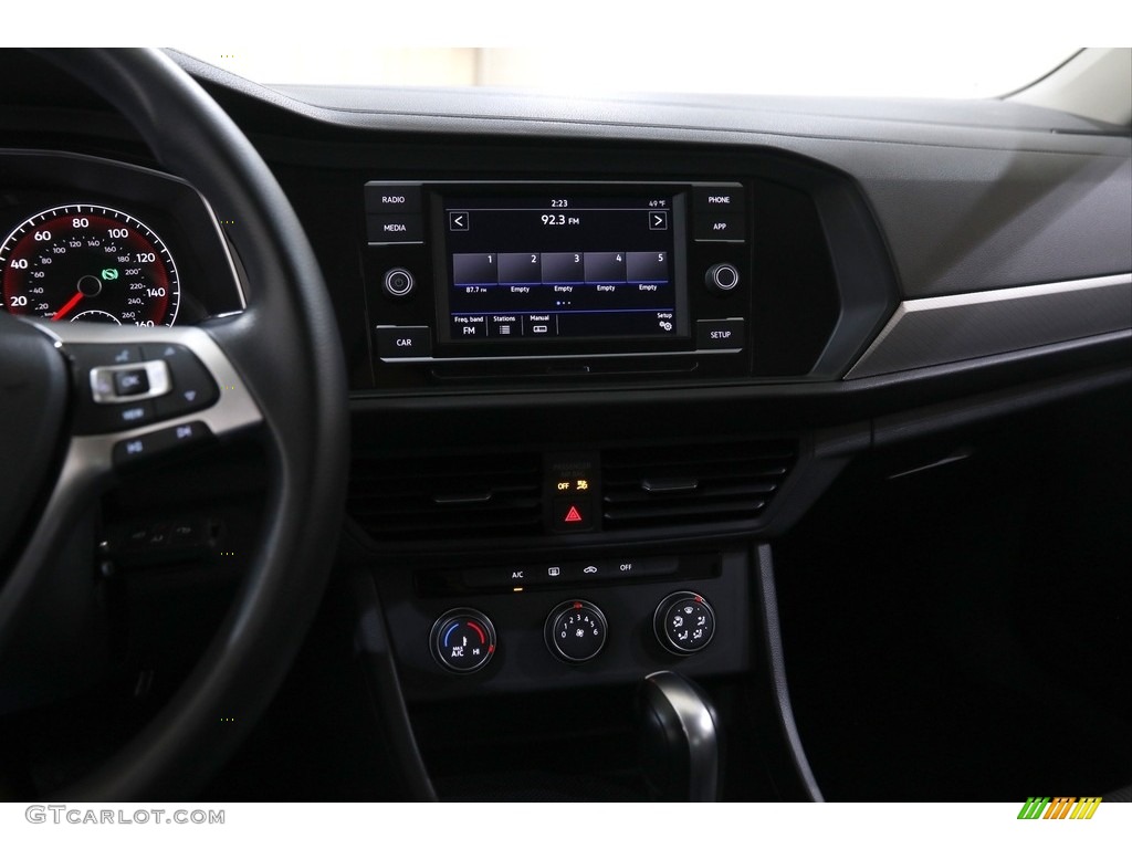 2019 Volkswagen Jetta S Controls Photo #145204649