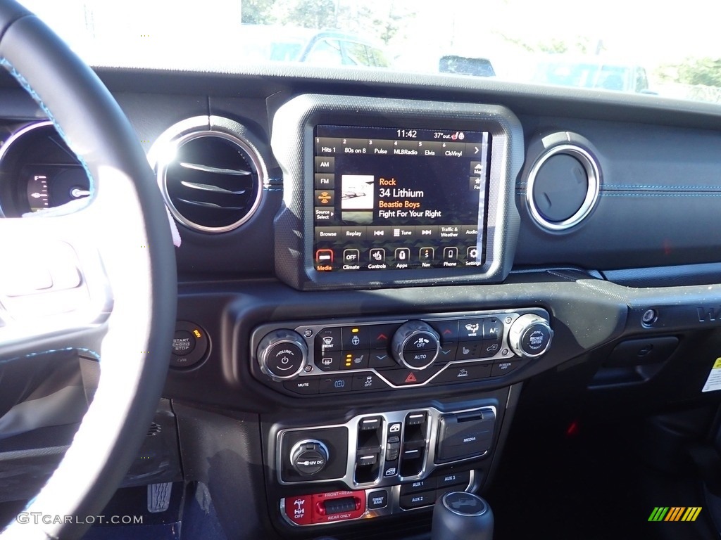 2023 Jeep Wrangler Unlimited Rubicon 4XE Hybrid Controls Photo #145205282