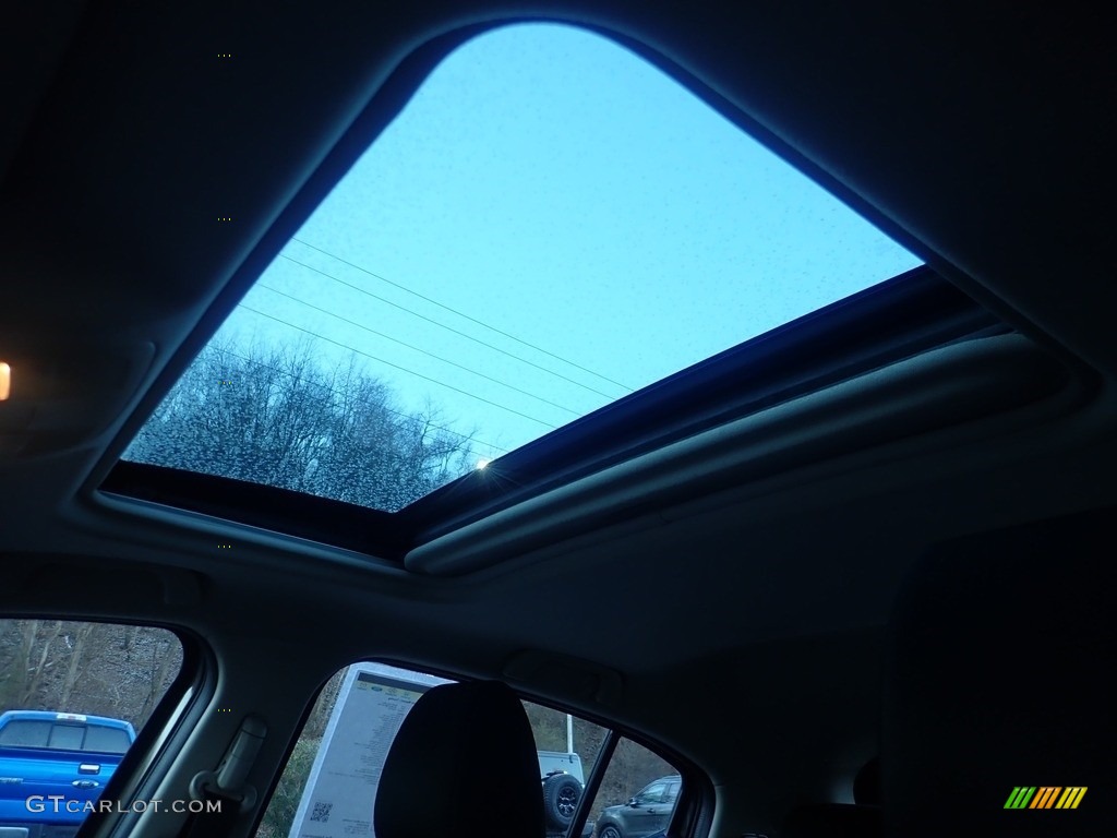 2015 MAZDA3 i Touring 5 Door - Meteor Gray Mica / Black photo #23