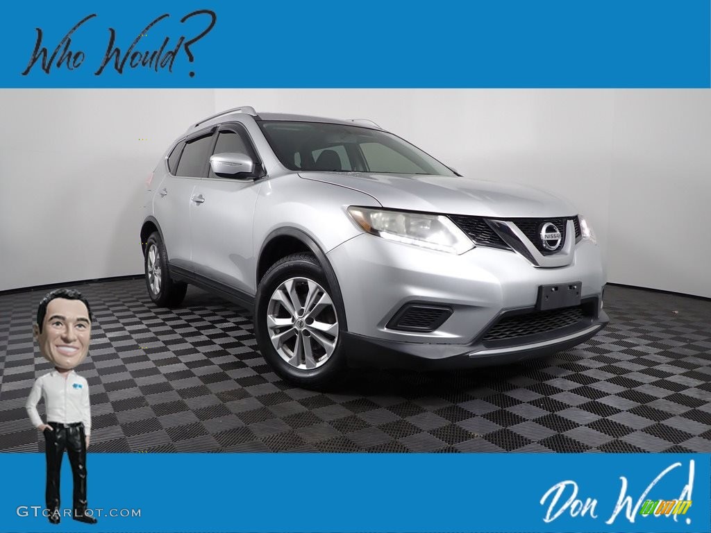 Brilliant Silver Nissan Rogue