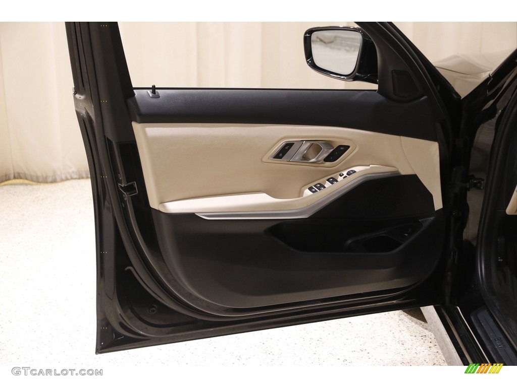 2019 BMW 3 Series 330i xDrive Sedan Door Panel Photos