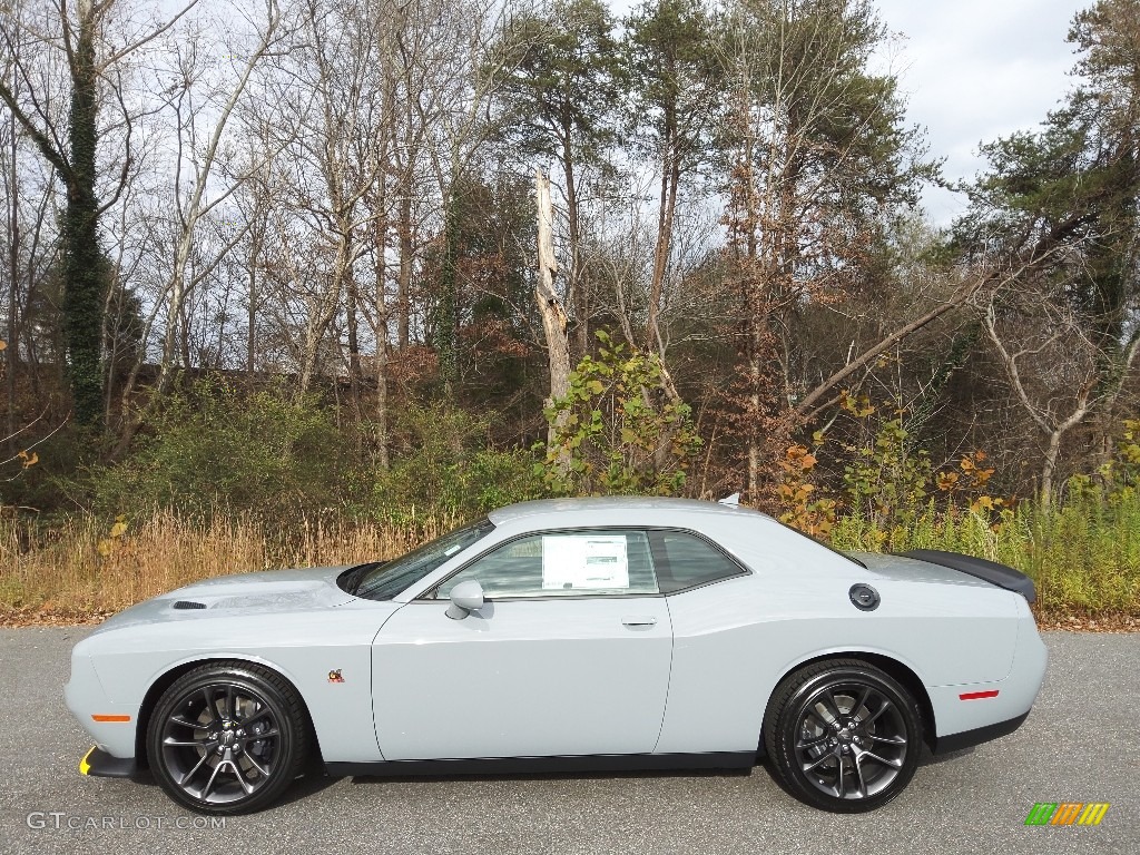 2022 Challenger R/T Scat Pack - Smoke Show / Black photo #1
