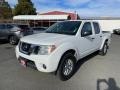 Front 3/4 View of 2016 Frontier SV Crew Cab