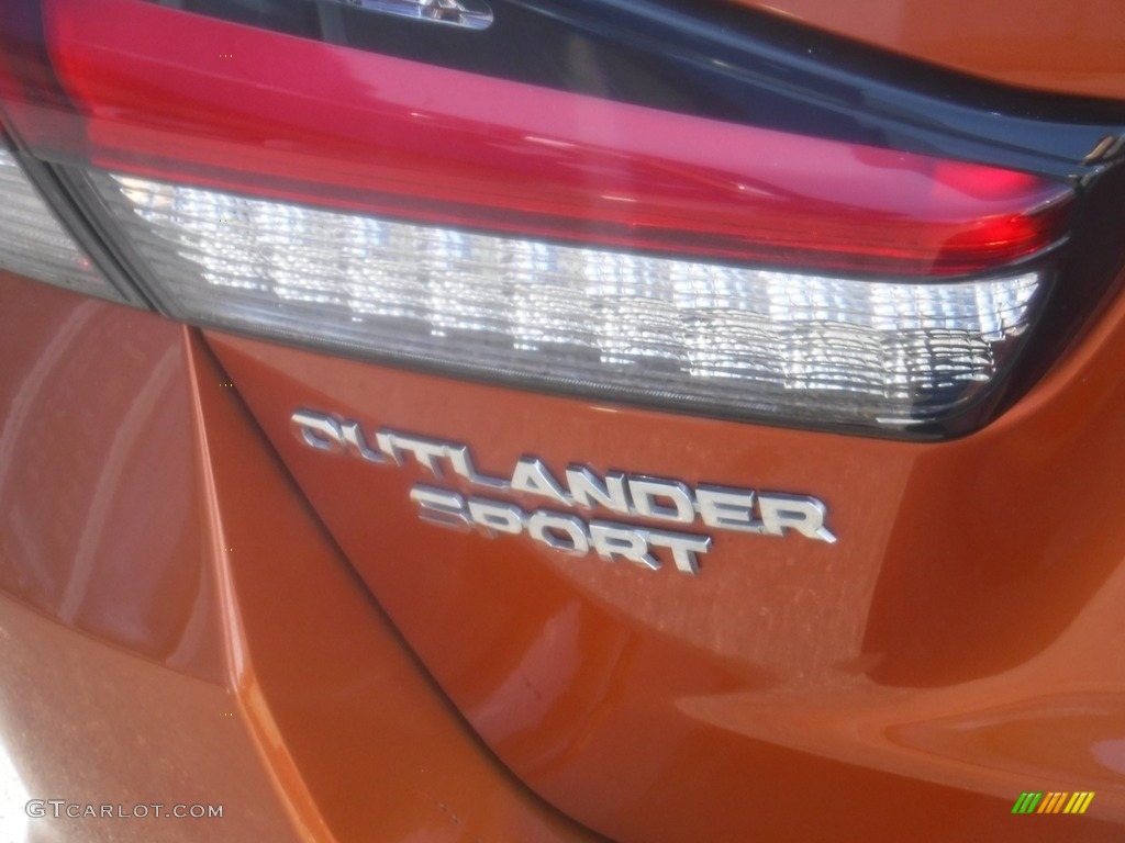 2021 Mitsubishi Outlander Sport SE Marks and Logos Photo #145210419