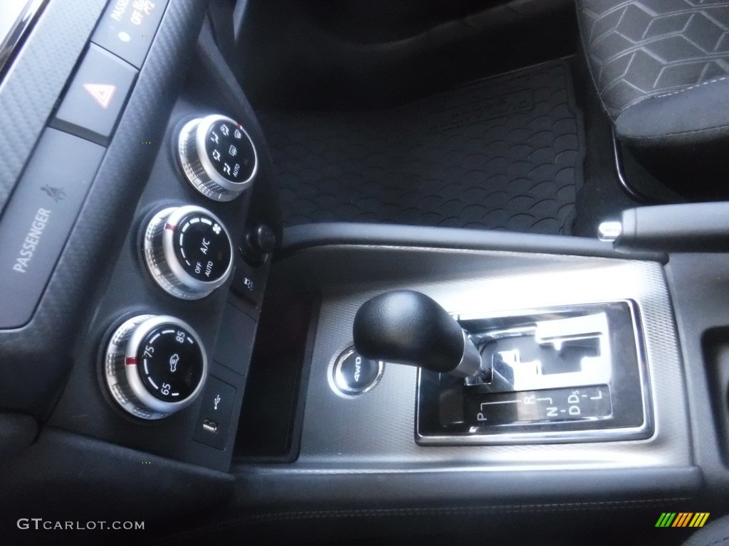 2021 Mitsubishi Outlander Sport SE Transmission Photos