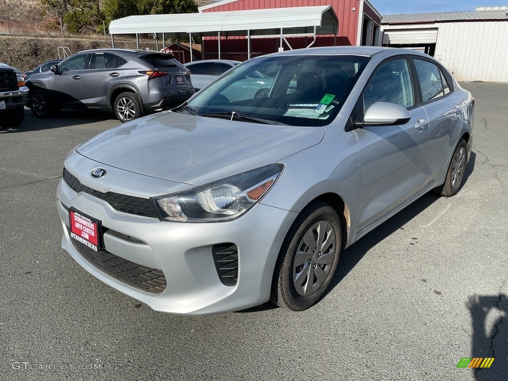 2018 Rio S - Silky Silver / Black photo #2