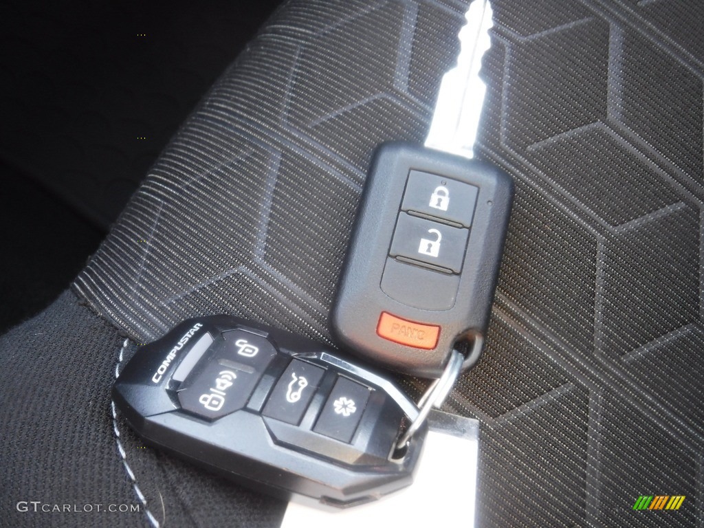 2021 Mitsubishi Outlander Sport SE Keys Photo #145210905