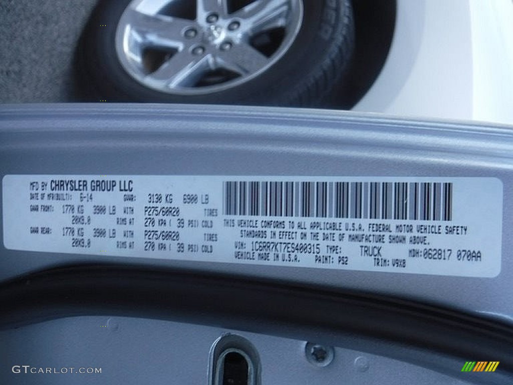 2014 1500 Express Crew Cab 4x4 - Bright Silver Metallic / Black/Diesel Gray photo #32
