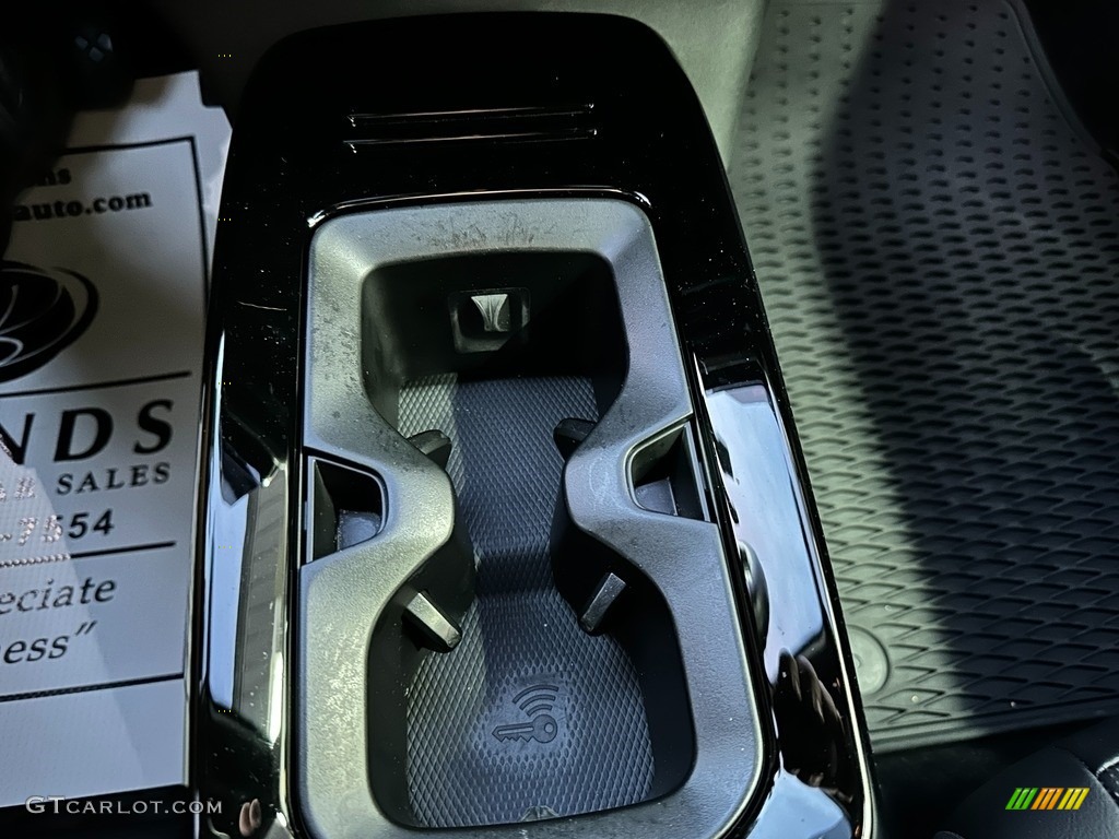 2021 ID.4 Pro S - Glacier White Metallic / Galaxy Black photo #34