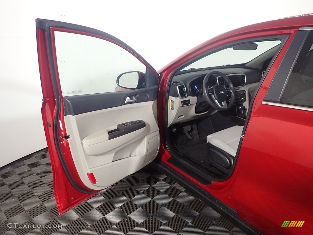 2020 Sportage LX AWD - Hyper Red / Gray photo #16