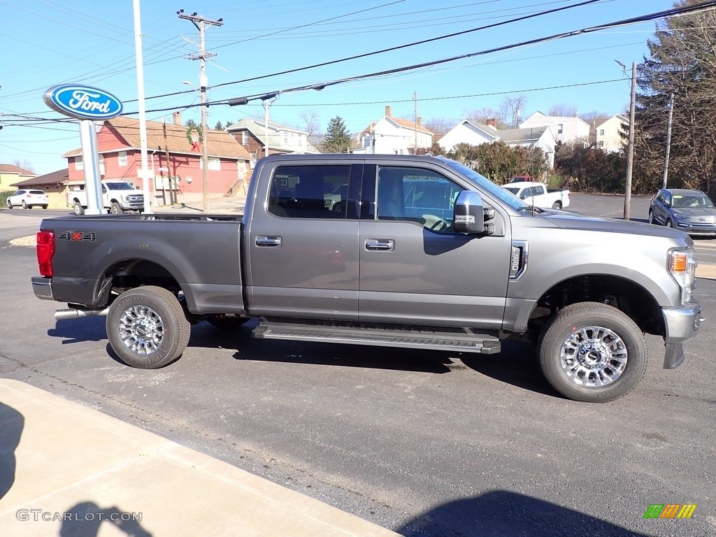 2022 F250 Super Duty XLT Crew Cab 4x4 - Carbonized Gray / Medium Earth Gray photo #6