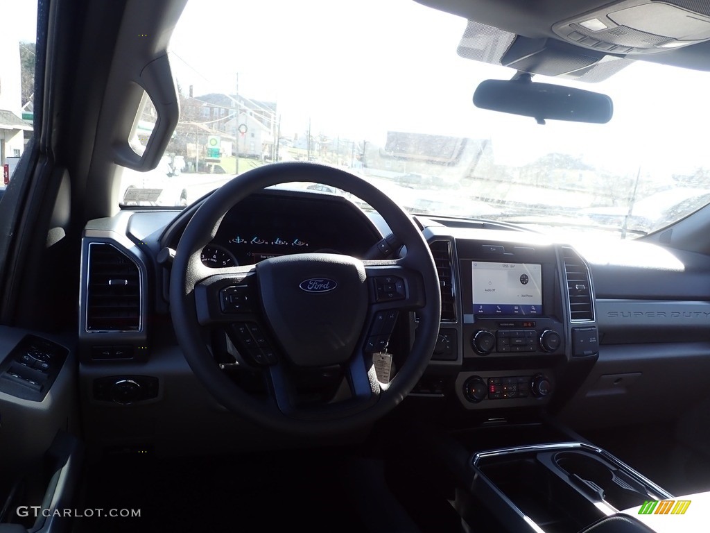 2022 F250 Super Duty XLT Crew Cab 4x4 - Carbonized Gray / Medium Earth Gray photo #13