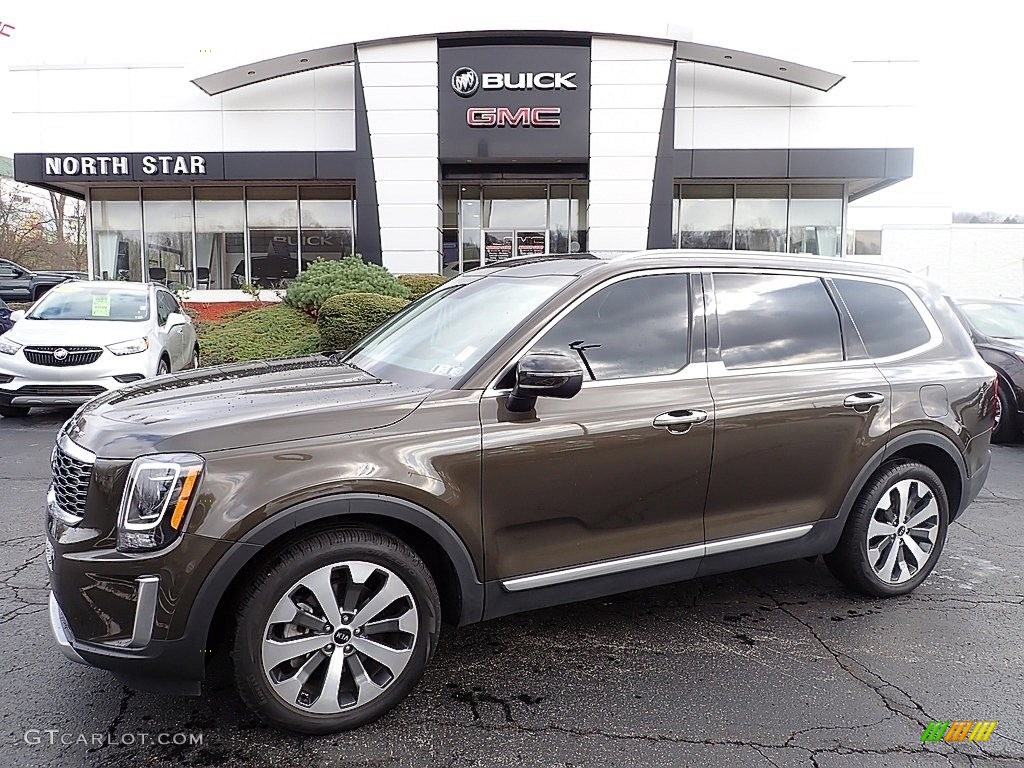 2021 Telluride S AWD - Dark Moss / Black photo #1