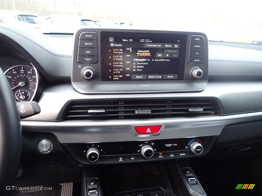2021 Kia Telluride S AWD Controls Photos