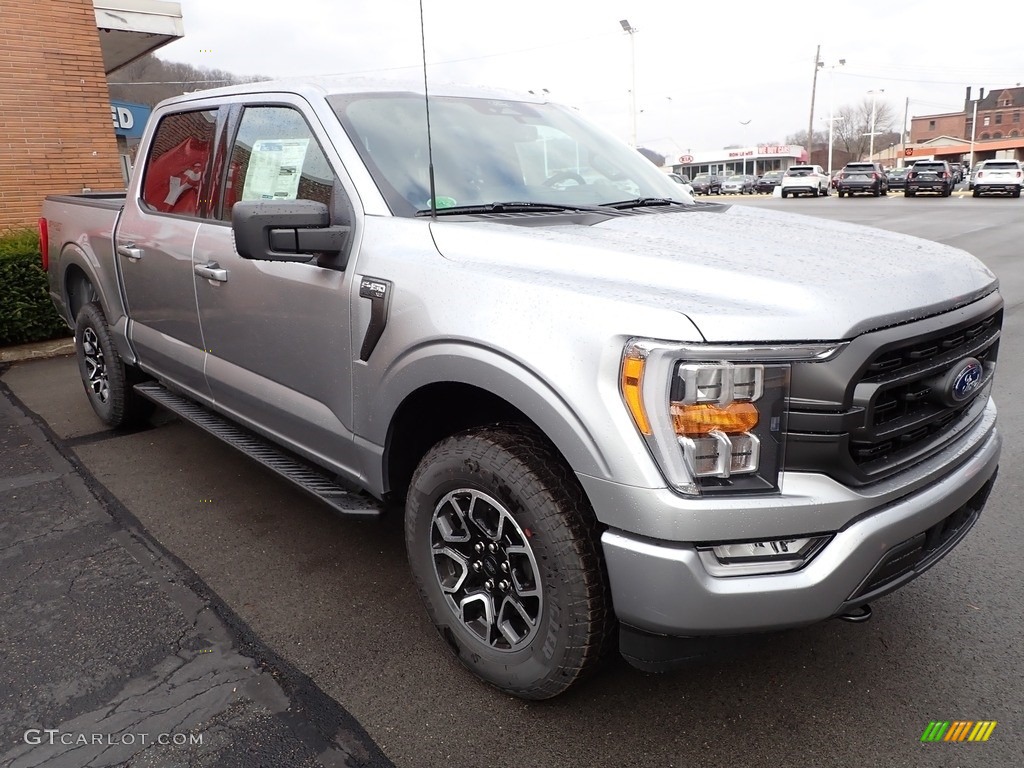 Iconic Silver Metallic 2022 Ford F150 XLT SuperCrew 4x4 Exterior Photo #145222419