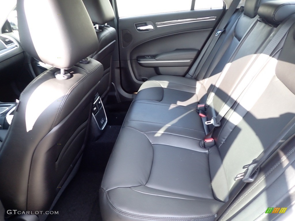 2022 300 Touring L AWD - Bright White / Black photo #12