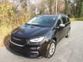 2022 Brilliant Black Crystal Pearl Chrysler Pacifica Limited AWD  photo #2