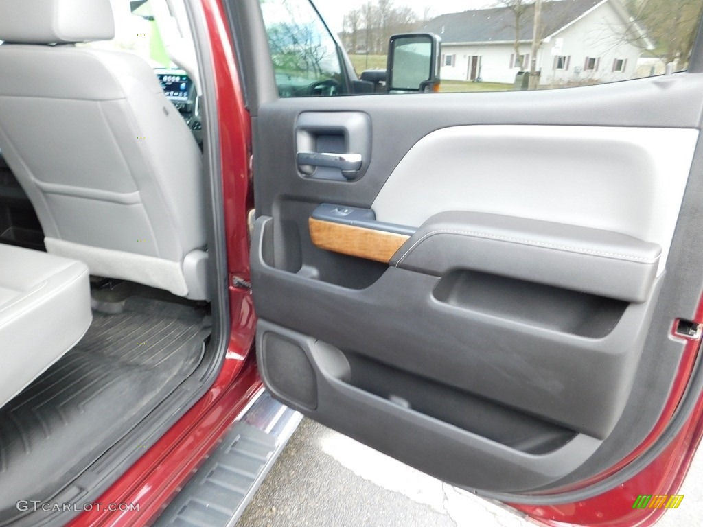2017 Chevrolet Silverado 2500HD LTZ Crew Cab 4x4 Dark Ash/Jet Black Door Panel Photo #145224084
