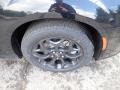 2022 Chrysler 300 Touring L AWD Wheel and Tire Photo