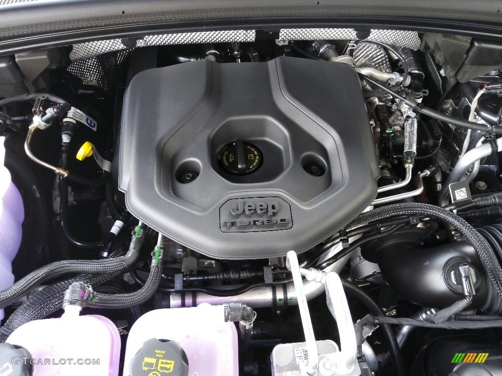 2022 Jeep Grand Cherokee Overland 4XE Hybrid Engine Photos