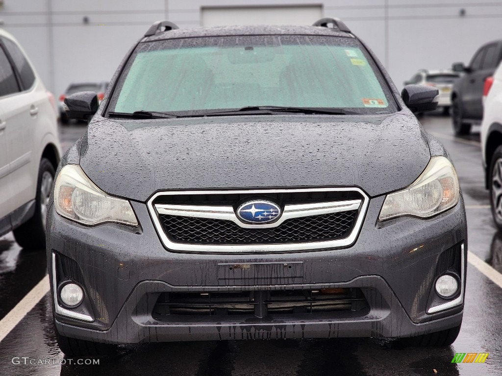 2017 Crosstrek 2.0i Limited - Dark Gray Metallic / Black photo #2