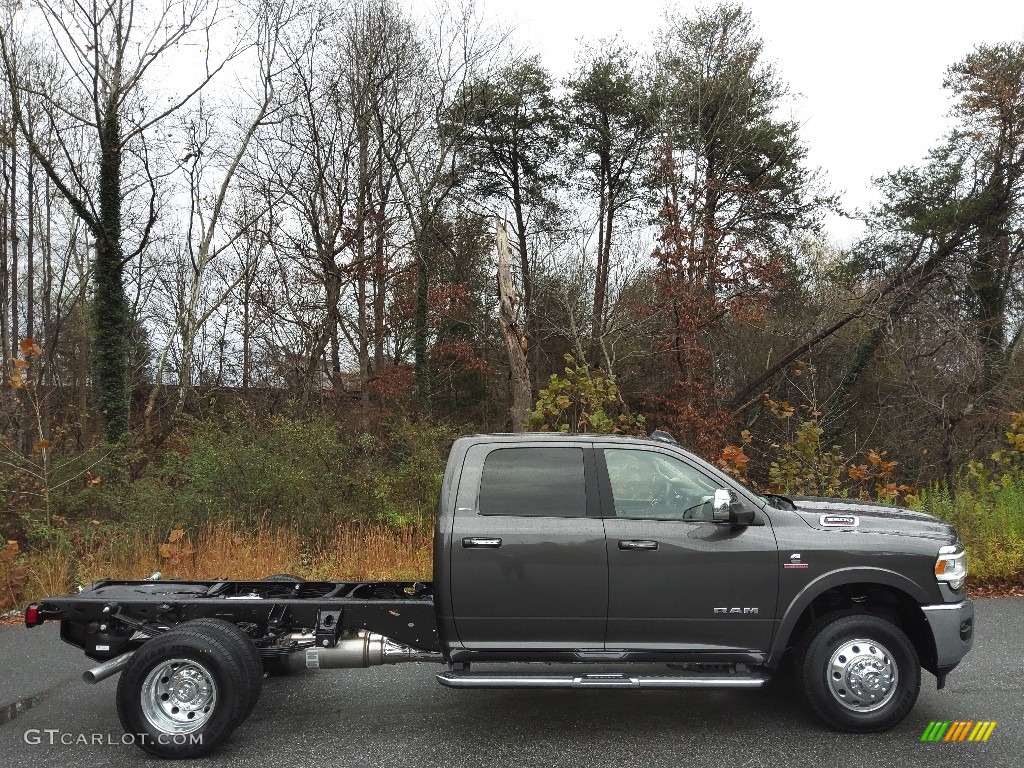 Granite Crystal Metallic 2022 Ram 3500 Laramie Crew Cab 4x4 Chassis Exterior Photo #145225195