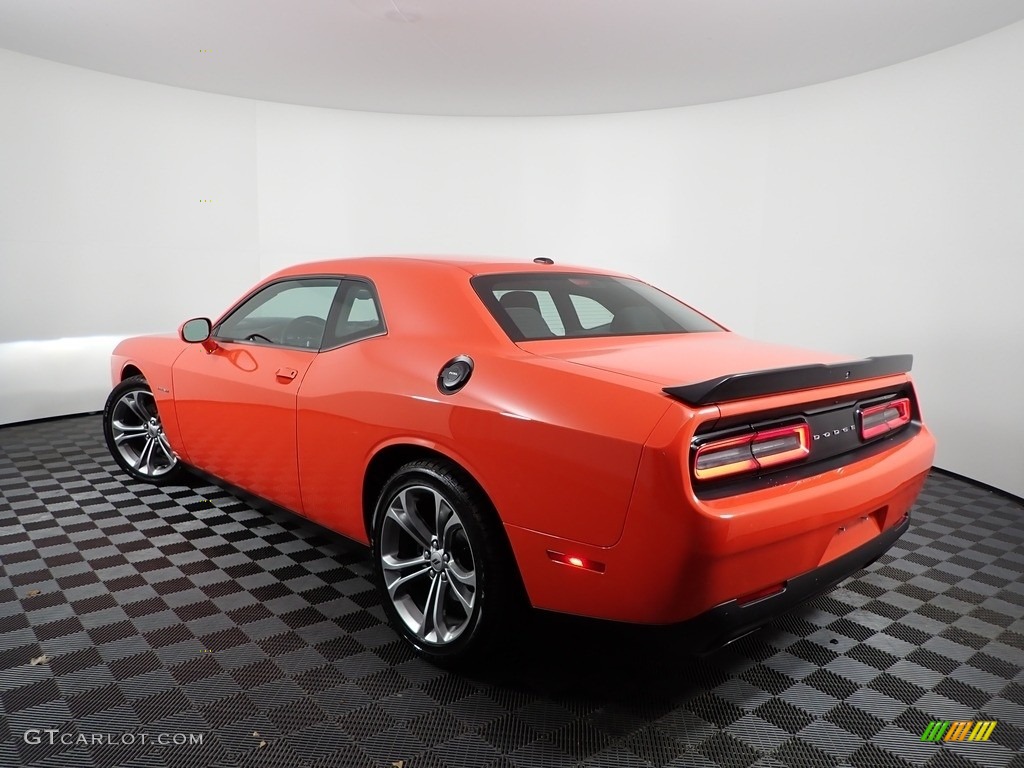 2021 Challenger R/T - Go Mango / Black photo #7