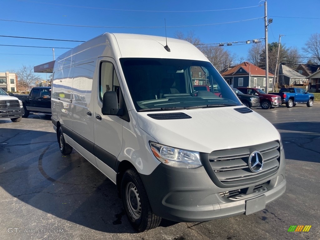 2021 Sprinter 2500 Cargo Van - Arctic White / Black photo #9